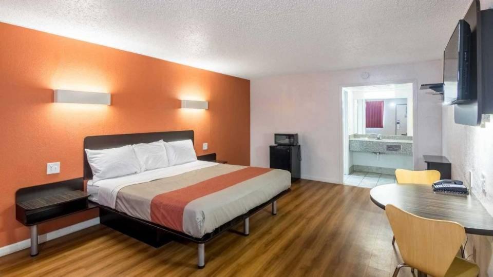 Whitten Inn Clinton Luaran gambar