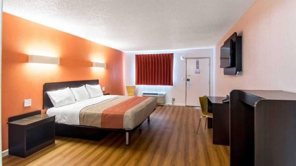 Whitten Inn Clinton Luaran gambar